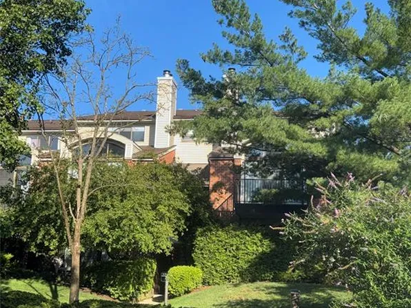 10 Wadsworth Ct #510, Teaneck, NJ 07666