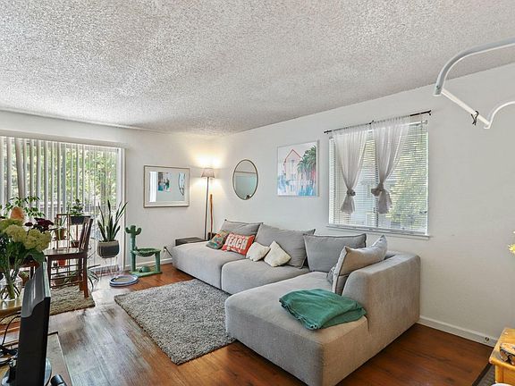 5th image of 3591 Quail Lakes Dr APT 4