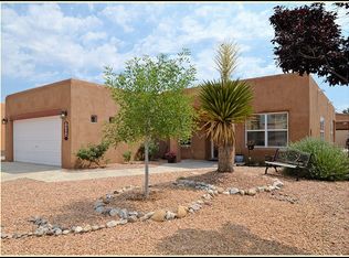 10108 Calabacillas Ct NW, Albuquerque, NM 87114