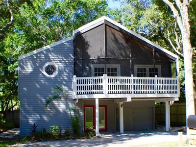 3187 Phoenix Ave, Oldsmar, FL, 34677