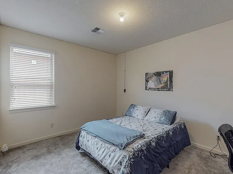 7309 Ojai St NE — Photo 10