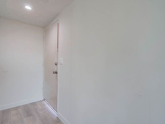 4th image of 15515 S Vermont Ave APT 26