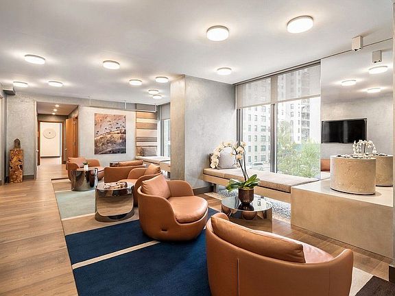 3rd image of 360 E 89th St APT 12A