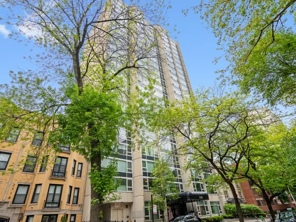 2728 N Hampden Ct APT 605, Chicago, IL 60614