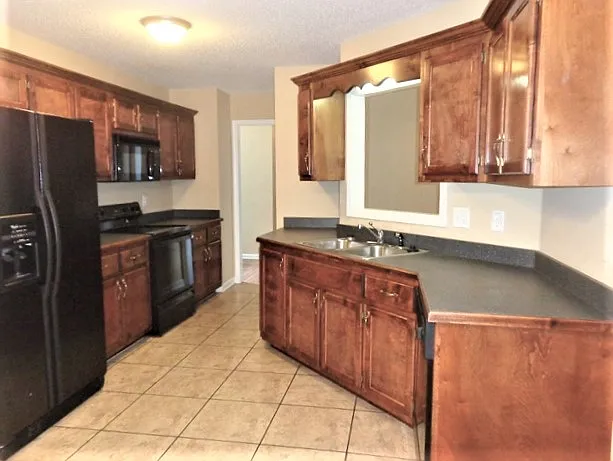 3988 Castle Bar — Photo 4