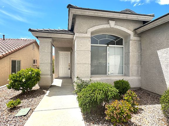 2nd image of 10677 Windrose Point Ave