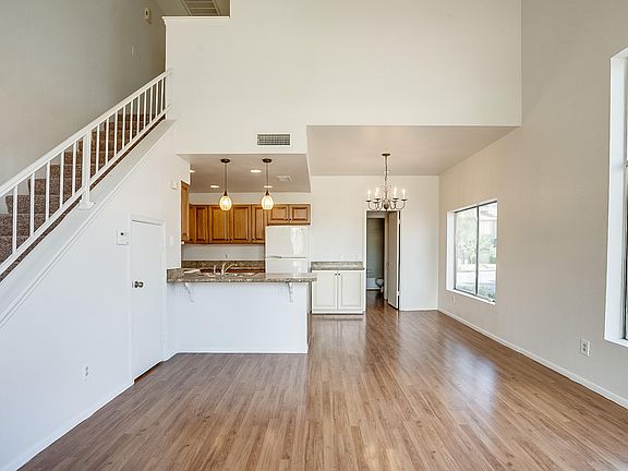4th image of 4114 E Union Hills Dr Unit 1242