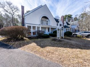 4 Bob White Cres #4, Mashpee, MA 02649