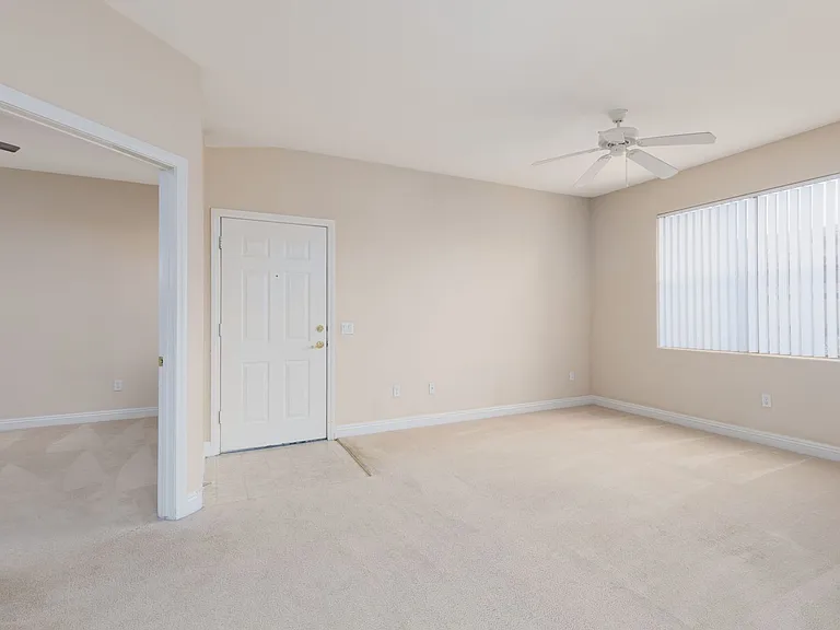8000 W Badura Ave #1121 — Photo 6