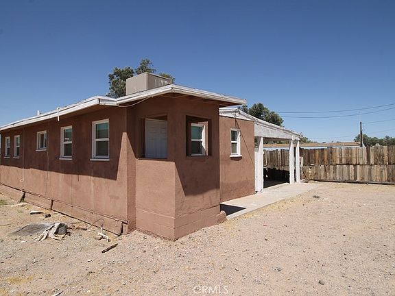 2nd image of 35421 Mojave Rd