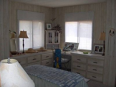 Built in dresser and AC