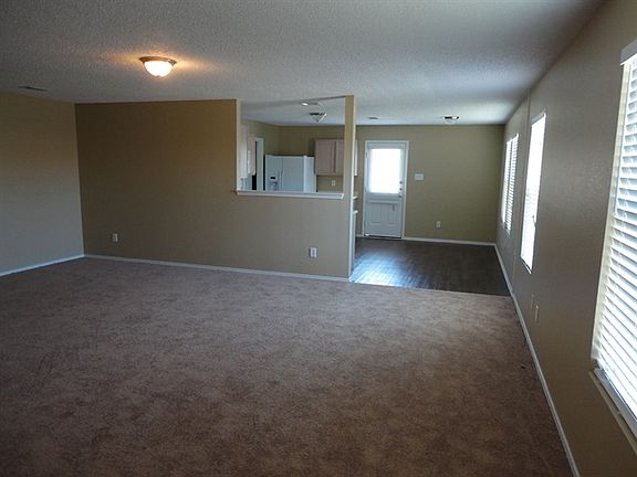 3rd image of 5300 Bedfordshire Dr