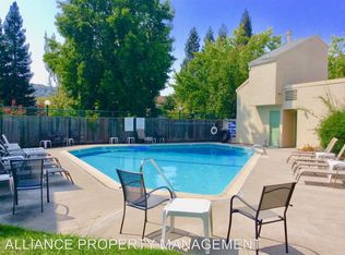 3064 Yulupa Ave, Santa Rosa, CA 95405