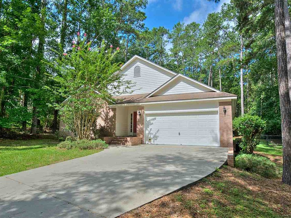 1st image of 2603 Sadie Ln