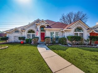 2724 Summertree Dr, Carrollton, TX 75006