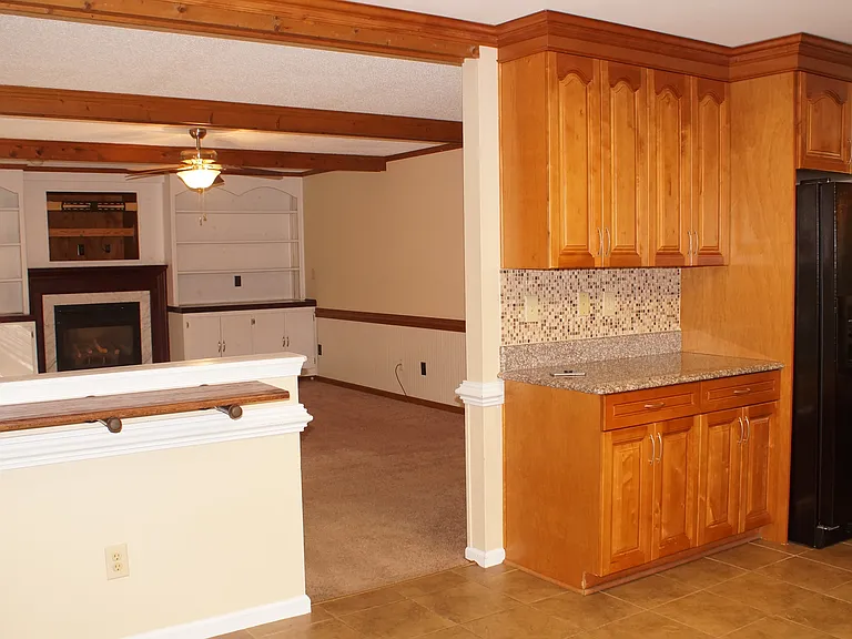 1221 Clearwater Ln — Photo 21