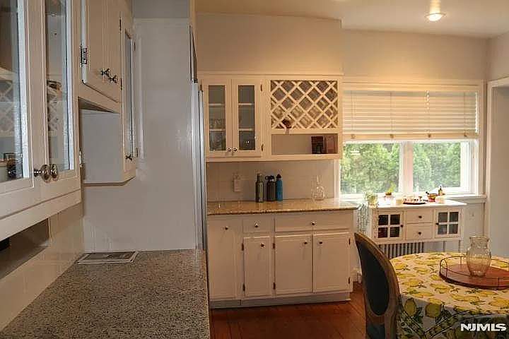 1014 Arcadian Way — Photo 8