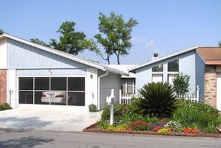 1st image of 816 Holbrook Cir