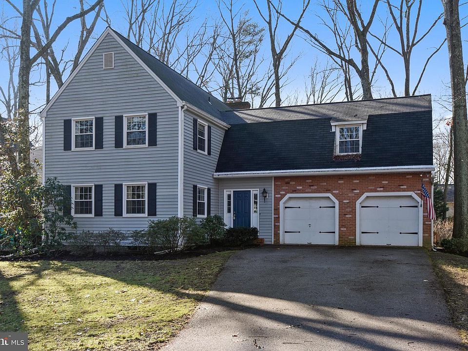 1st image of 232 Berrywood Dr