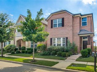 214 Knapford Sta, Euless, TX 76040