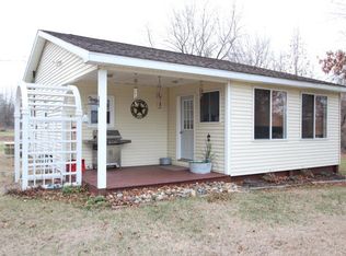 59174 County Road 653, Paw Paw, MI 49079
