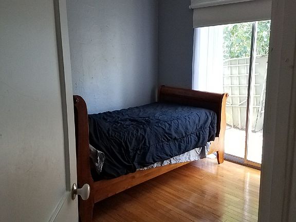 4th image of 3720 Kumquat Ave