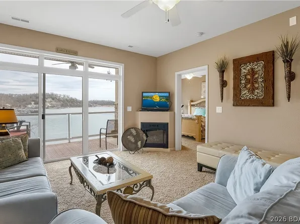 730 Flame Dr Unit 2A, Camdenton, MO 65020