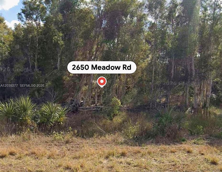 2nd image of 2650 Meadow Rd