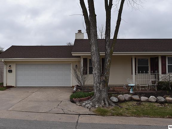 2nd image of 16116 Arbor Ct