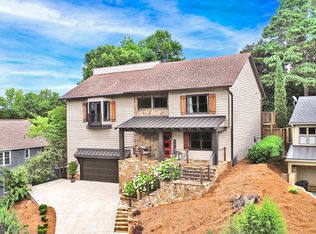 10195 Kinross Rd, Roswell, GA 30076