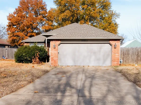 20973 E 38th St S, Broken Arrow, OK 74014