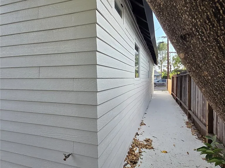 227 N Avenue 60 — Photo 26