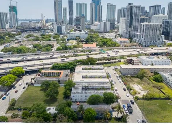 439 NW 9th St APT 28, Miami, FL 33136