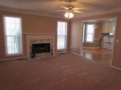 5th image of 1208 Wilkes Way SW