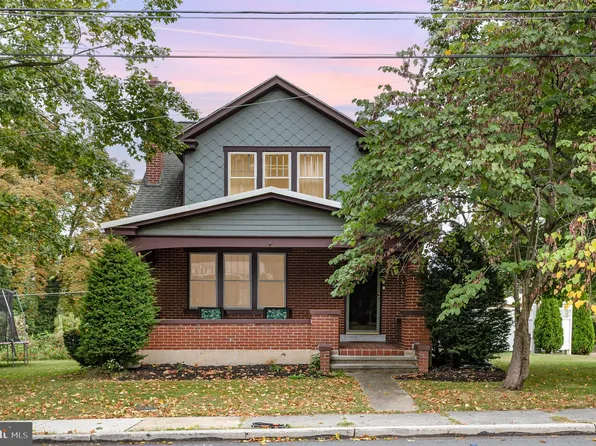 19 E Walnut St, Lebanon, PA 17042
