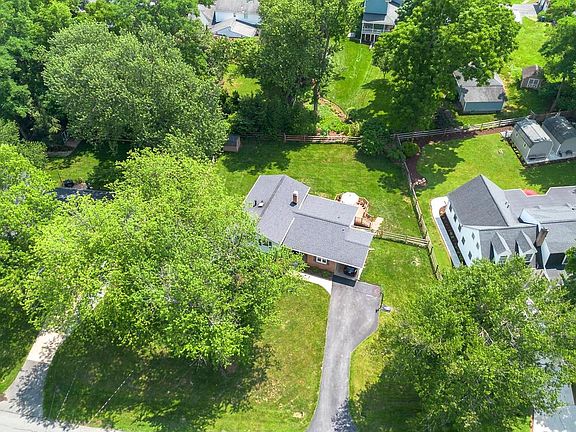 3rd image of 16517 Jilrick St
