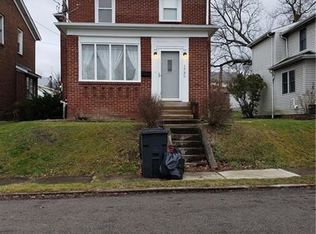 1735 Hall Ave, Sharpsville, PA 16150