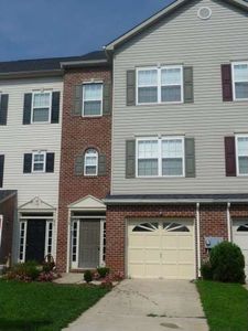 378 Cambridge Pl, Prince Frederick, MD, 20678