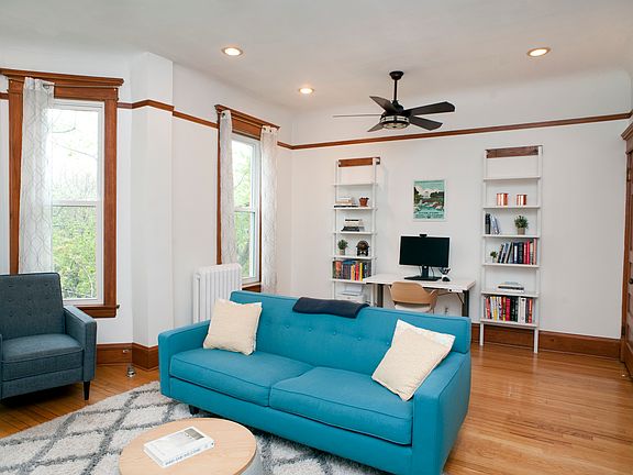 5th image of 5338 S Greenwood Ave APT 3