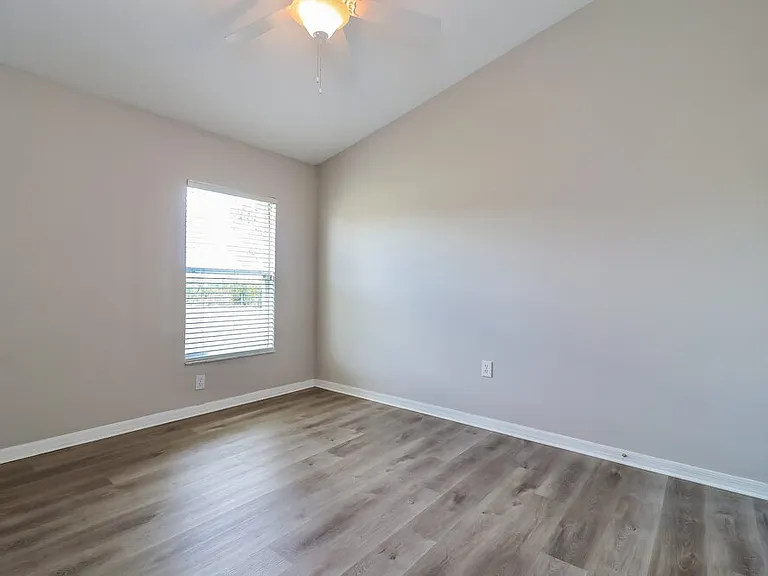 4545 Marchmont Blvd — Photo 9