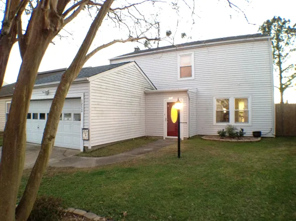 1213 Ferndale Ct, Virginia Beach, VA 23464
