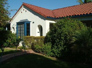 3850 Pine Ave, Long Beach, CA 90807