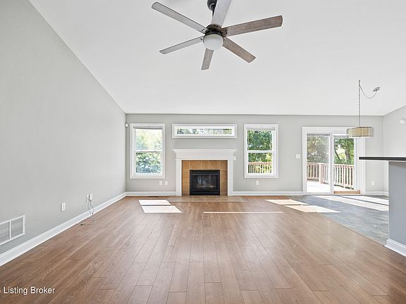 4th image of 8810 Meadow Sweet Way