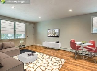 30 Bay State Rd APT 2, Quincy, MA 02171