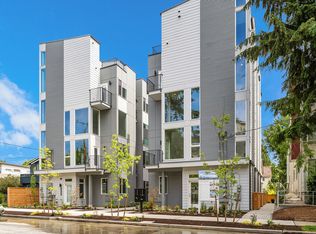 9524B Interlake Way N, Seattle, WA 98103