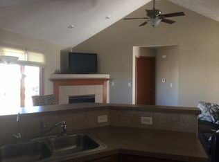 5230 Ranchview Ct, Lincoln, NE 68516