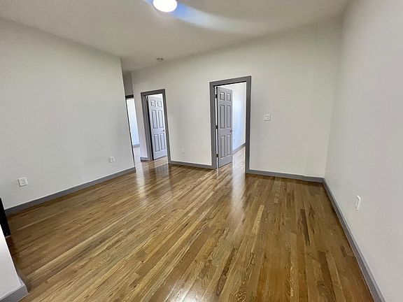 3rd image of 550 W 157th St APT 54