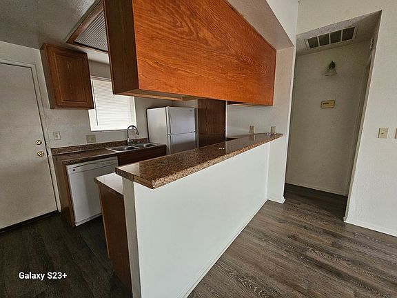 5th image of 13548 Caliente Dr #A-h