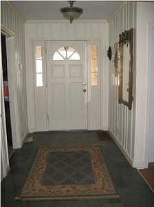 3rd image of 2543 Crestwood Dr