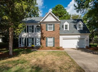 2815 Candleberry Ct, Charlotte, NC 28210
